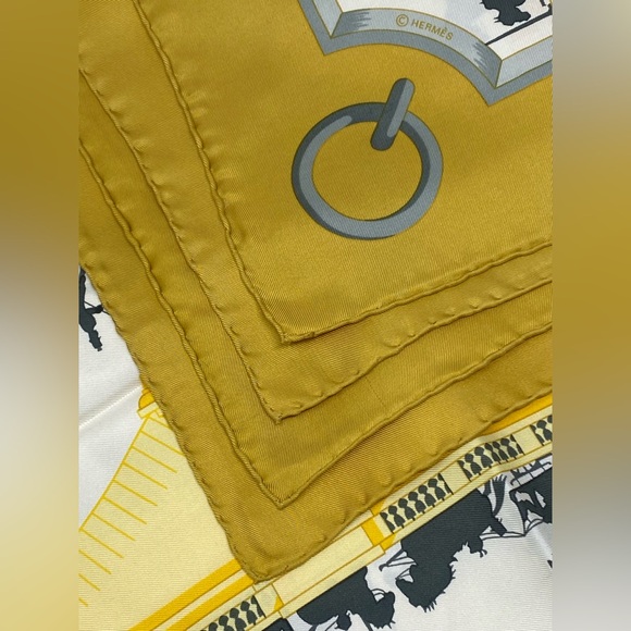 Hermes Vintage Silk Scarf Les Ponts De Paris Carre 90 Hugo Grygkar - Picture 9 of 16